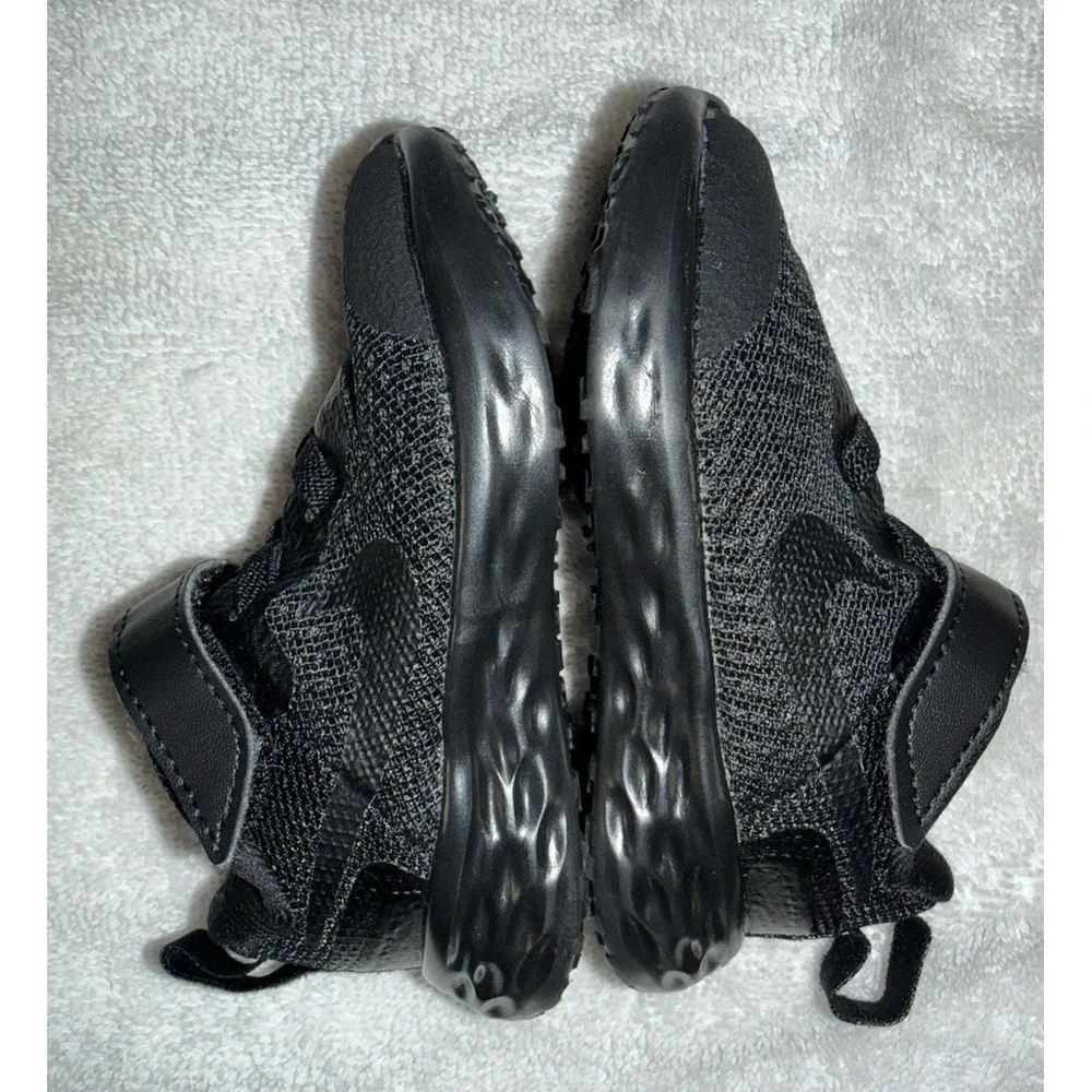 Nike Revolution 6 Baby Boy's Athletic Shoes Size 4C‎ Black